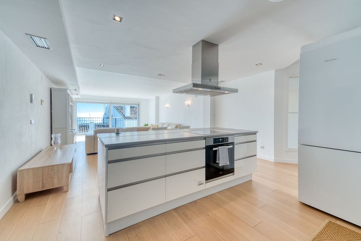 2 quarto Apartamento para venda em Puerto Banus - 545 000 € (Ref: 9622043)