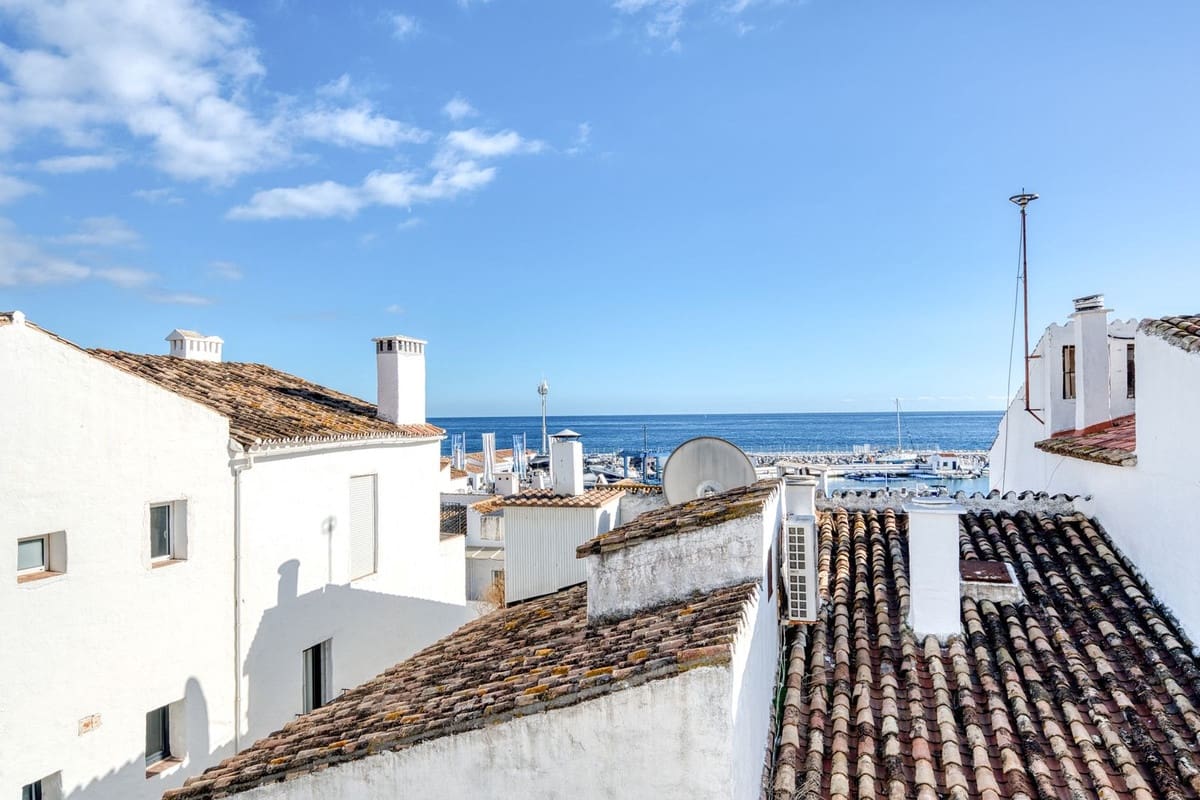 2 Zimmer Apartment zu verkaufen in Puerto Banus - 545.000 € (Ref: 9622043)
