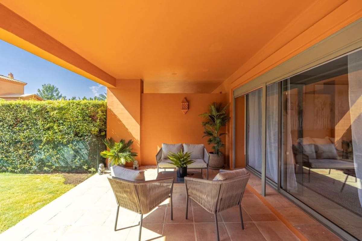 3 bedroom Apartment for sale in Benahavis with pool garage - € 690,000 (Ref: 9624086)