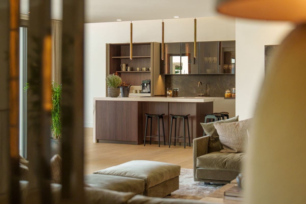 5 soverom Villa til salgs i Golden Mile med svømmebasseng garasje - € 7 800 000 (Ref: 9628190)