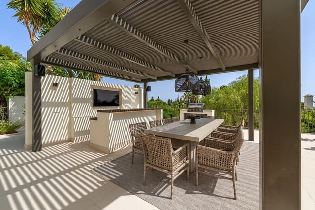 5 soverom Villa til salgs i Golden Mile, Marbella med svømmebasseng garasje - € 7 800 000 (Ref: 9628190)