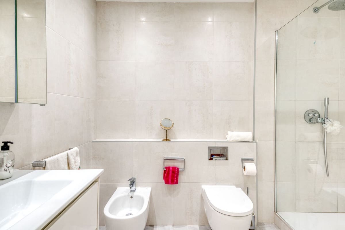 3 chambre Maison de Ville à vendre à La Quinta avec piscine garage - 695 000 € (Ref: 9631849)