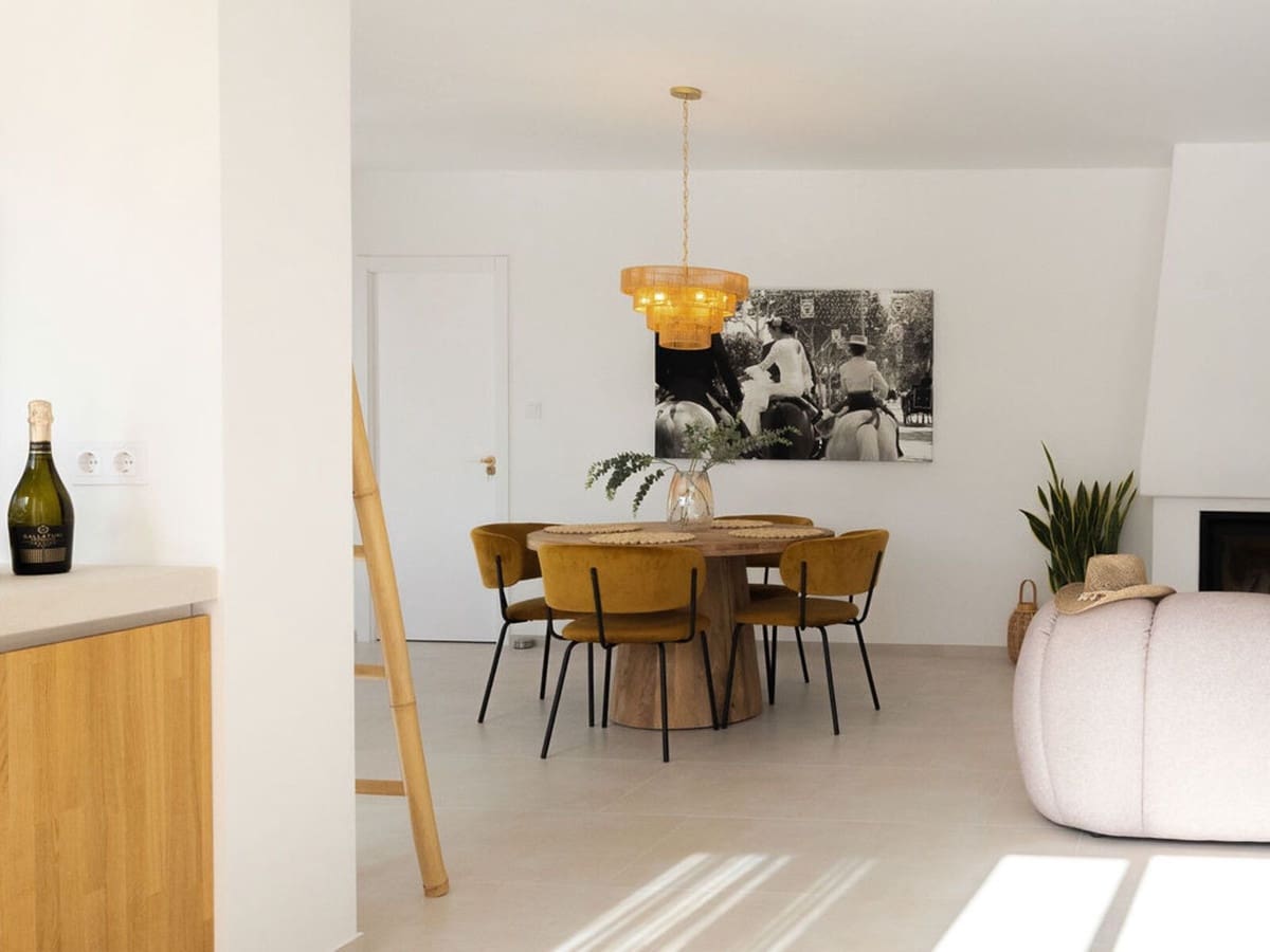 3 sypialnia Willa na sprzedaż w Estepona z basenem garażem - 1 395 000 € (Ref: 9641087)