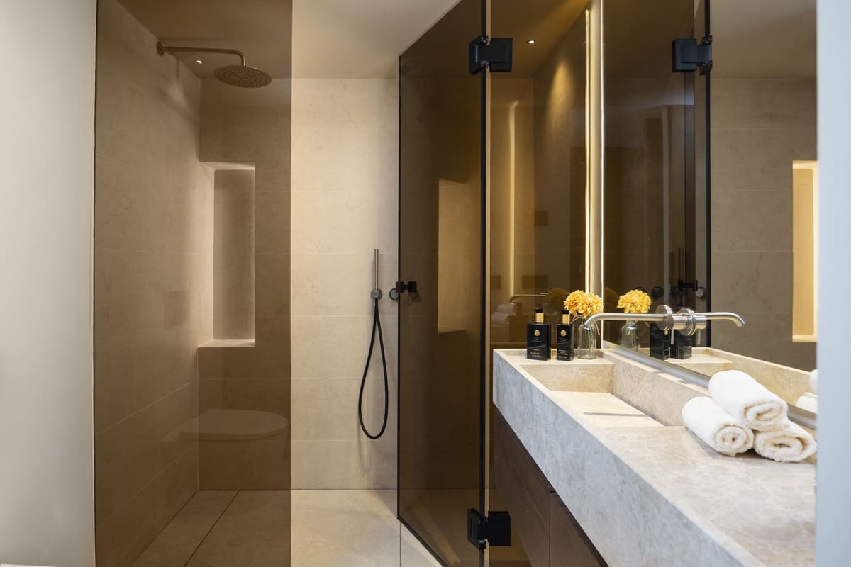 5 makuuhuone Huvila myytävänä paikassa Nueva Andalucia mukana uima-altaan - 4 695 000 € (Ref: 9643363)