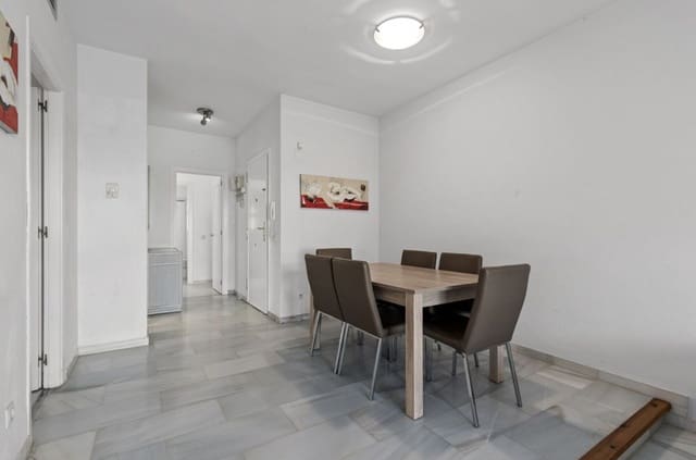 2 Zimmer Villa zu verkaufen in Aloha Golf, Marbella - 495.000 € (Ref: 9646440)