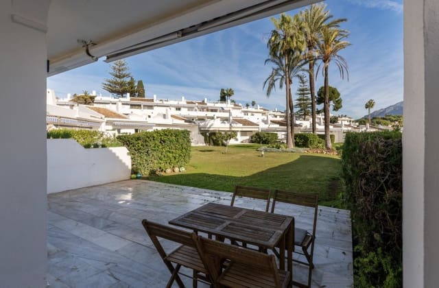 2 soveværelse Villa til salg i Aloha Golf, Marbella - € 495.000 (Ref: 9646440)