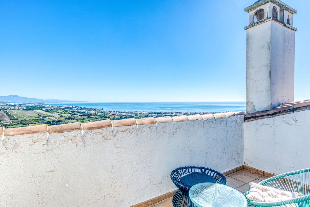 Casa de 5 habitaciones en Manilva en alquiler con piscina garaje - 2.500 € (Ref: 9650489)