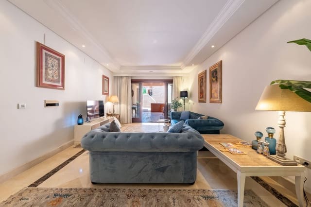 3 soverom Leilighet til salgs i Estepona med svømmebasseng garasje - € 825 000 (Ref: 9650708)