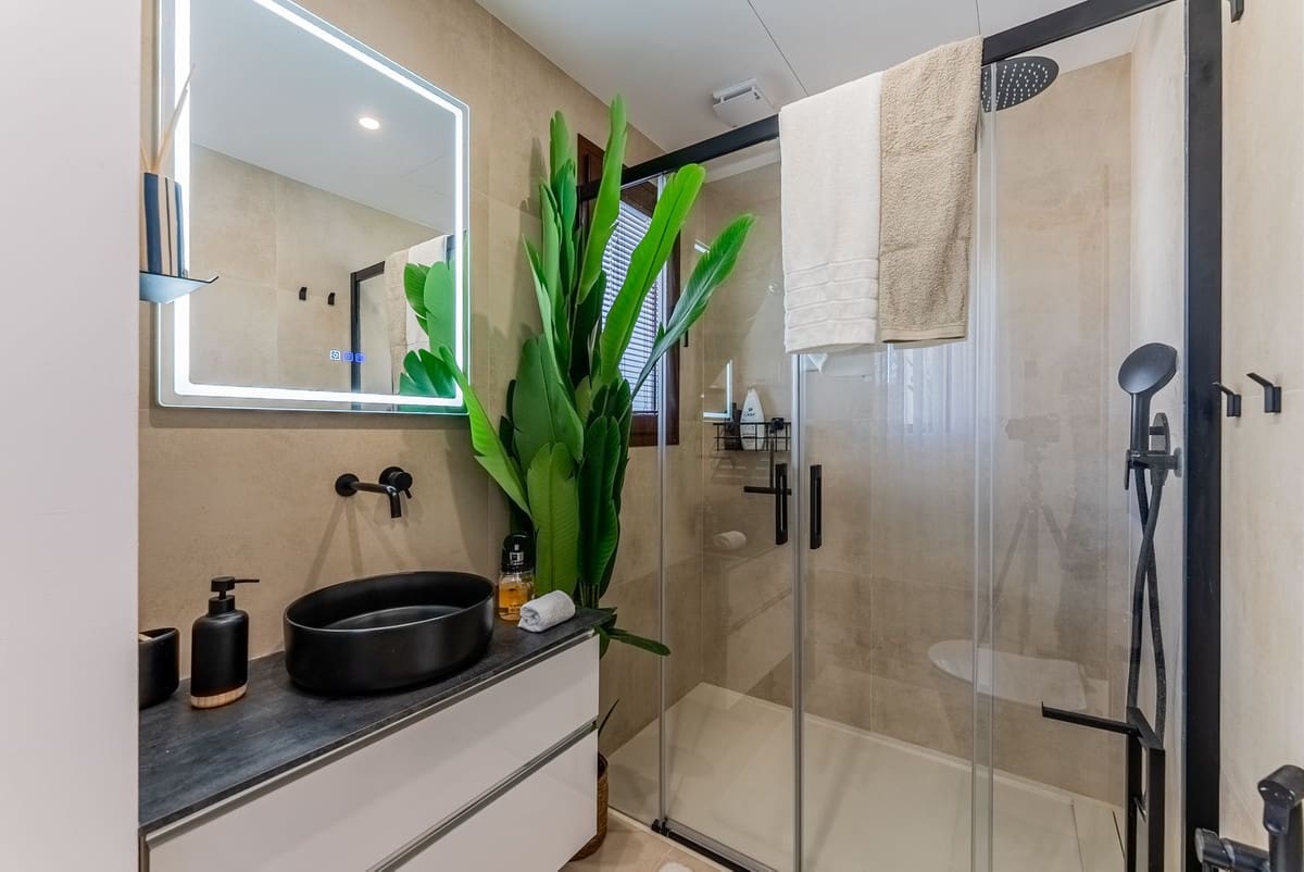 3 soverom Hus til salgs i Benahavis med svømmebasseng garasje - € 650 000 (Ref: 9652412)