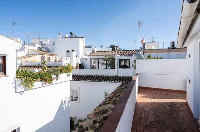 5 Zimmer Haus zu verkaufen in Estepona - 699.000 € (Ref: 9657033)