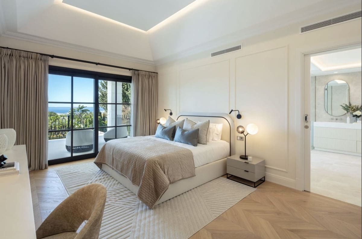 6 sypialnia Willa na sprzedaż w Marbella z basenem garażem - 14 500 000 € (Ref: 9669213)