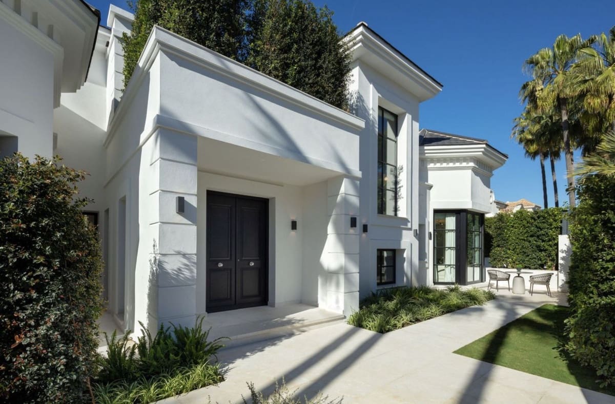 6 sypialnia Willa na sprzedaż w Marbella z basenem garażem - 14 500 000 € (Ref: 9669213)