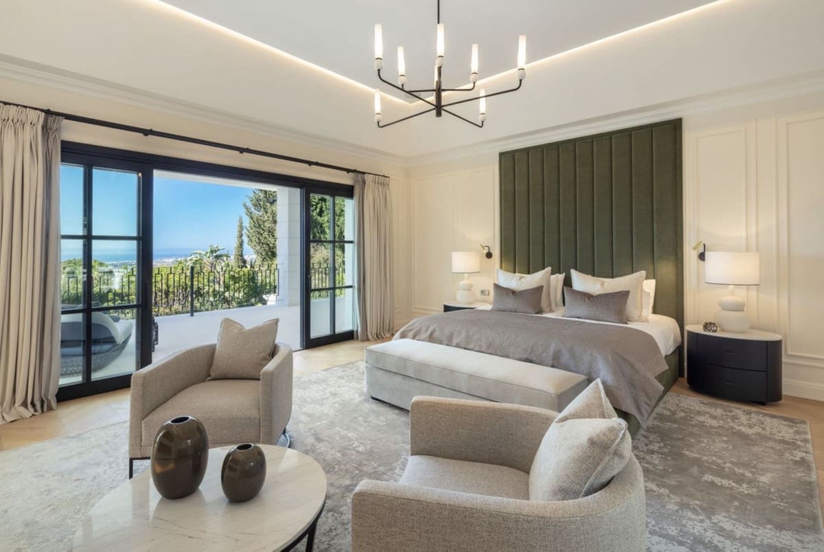 6 sypialnia Willa na sprzedaż w Marbella z basenem garażem - 14 500 000 € (Ref: 9669213)