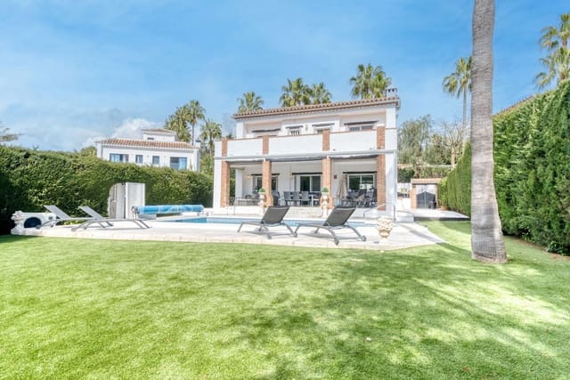 4 soverom Villa til salgs i Calahonda, Mijas med svømmebasseng garasje - € 1 299 000 (Ref: 9669626)
