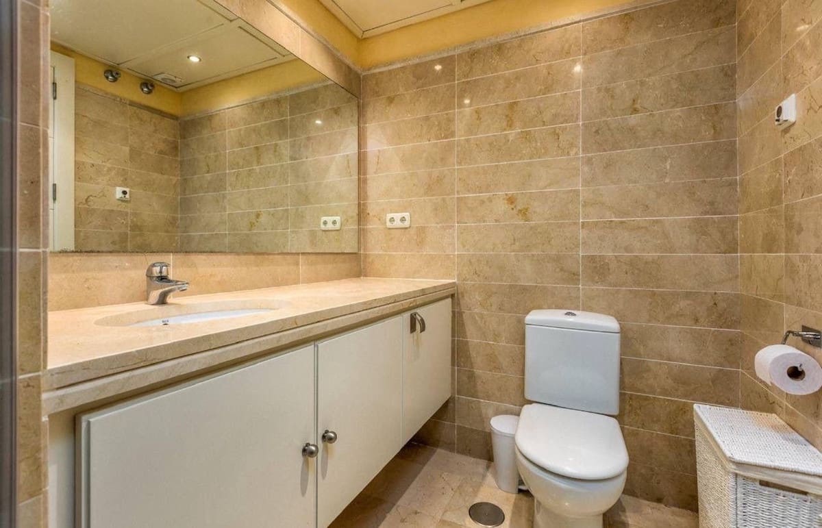 3 bedroom Townhouse for sale in La Cala Golf with pool garage - € 529,000 (Ref: 9684371)