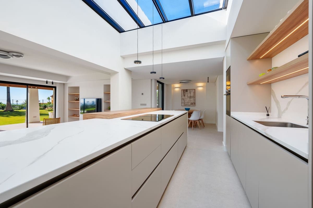 Chalet de 5 habitaciones en El Rosario en venta con piscina garaje - 3.895.000 € (Ref: 9694282)