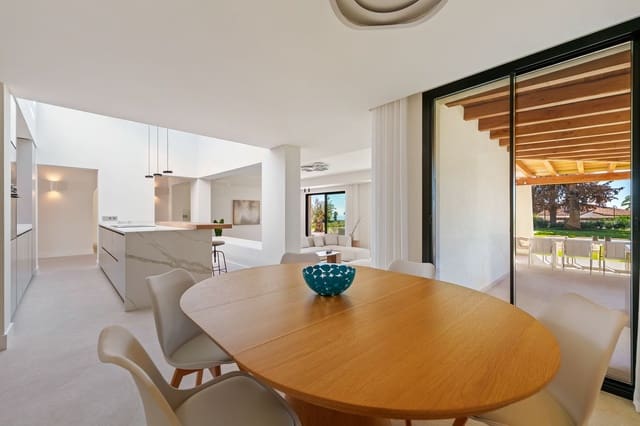 5 bedroom Villa for sale in El Rosario, Marbella with pool garage - € 3,895,000 (Ref: 9694282)