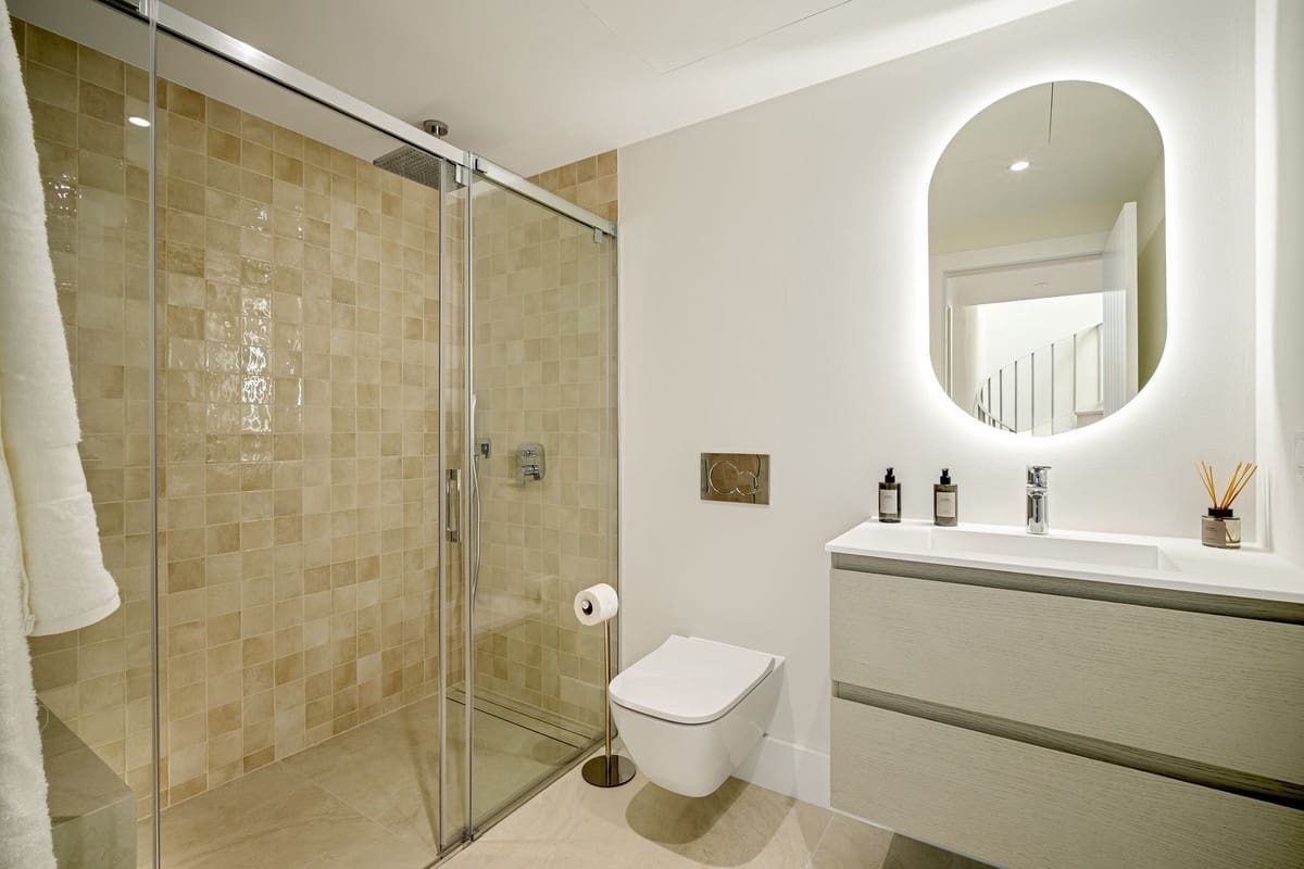 4 slaapkamer Huis te koop in La Quinta met zwembad garage - € 1.950.000 (Ref: 9696960)