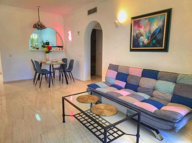 2 sovrum Lägenhet till salu i Estepona med pool garage - 379 000 € (Ref: 9700012)