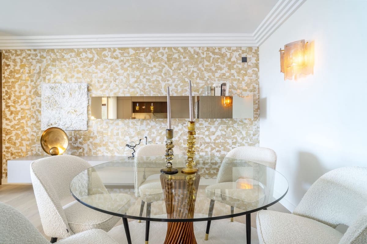 4 quarto Penthouse para venda em Marbella com piscina garagem - 2 690 000 € (Ref: 9708002)