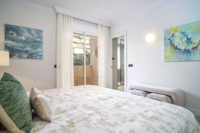 4 Zimmer Penthouse zu verkaufen in Marbella mit Pool Garage - 2.690.000 € (Ref: 9708002)