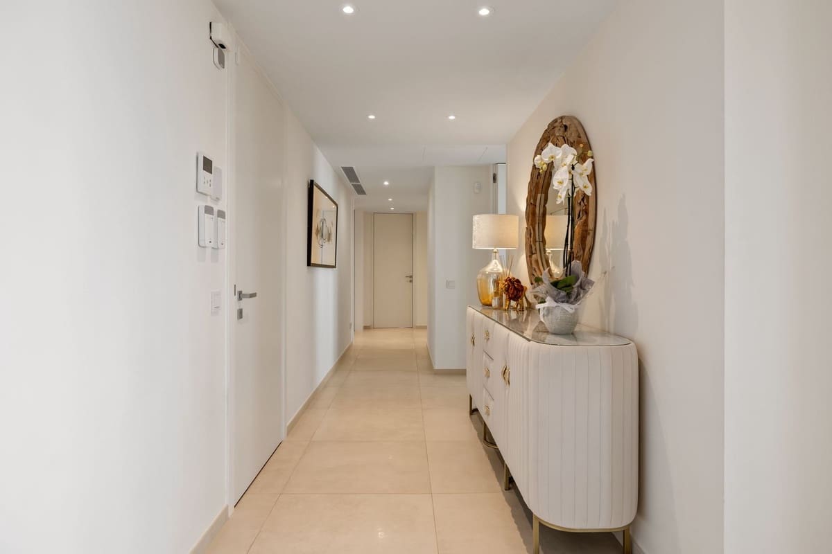 7 sovrum Lägenhet till salu i Marbella med pool garage - 2 690 000 € (Ref: 9708182)