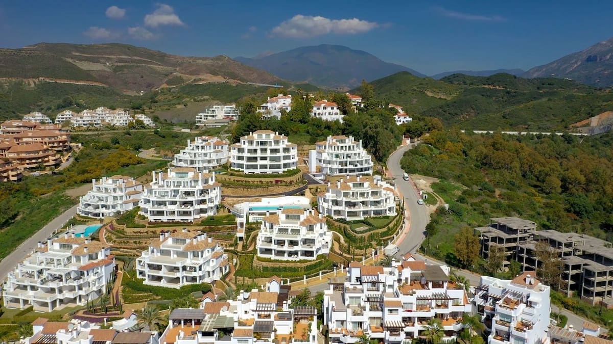 7 sovrum Lägenhet till salu i Marbella med pool garage - 2 690 000 € (Ref: 9708182)