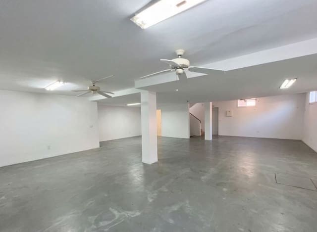 5 quarto Moradia para venda em Puerto Banus, Marbella com piscina garagem - 1 470 000 € (Ref: 9720488)