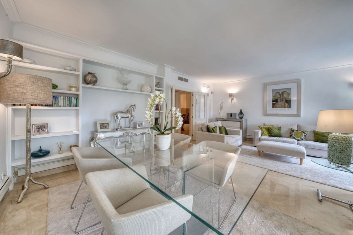 3 sovrum Hus att hyra i La Quinta med pool garage - 4 150 € (Ref: 9747283)