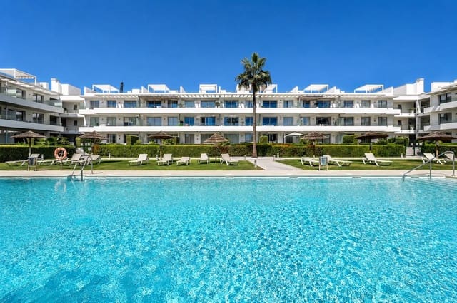 3 quarto Apartamento para venda em Cancelada, Estepona com piscina garagem - 569 000 € (Ref: 9747335)