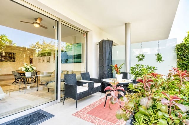 3 quarto Apartamento para venda em Cancelada, Estepona com piscina garagem - 569 000 € (Ref: 9747335)
