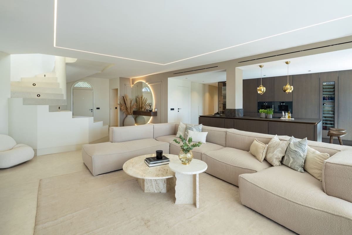 4 soverom Penthouse til salgs i Marbella med svømmebasseng - € 2 995 000 (Ref: 9747336)