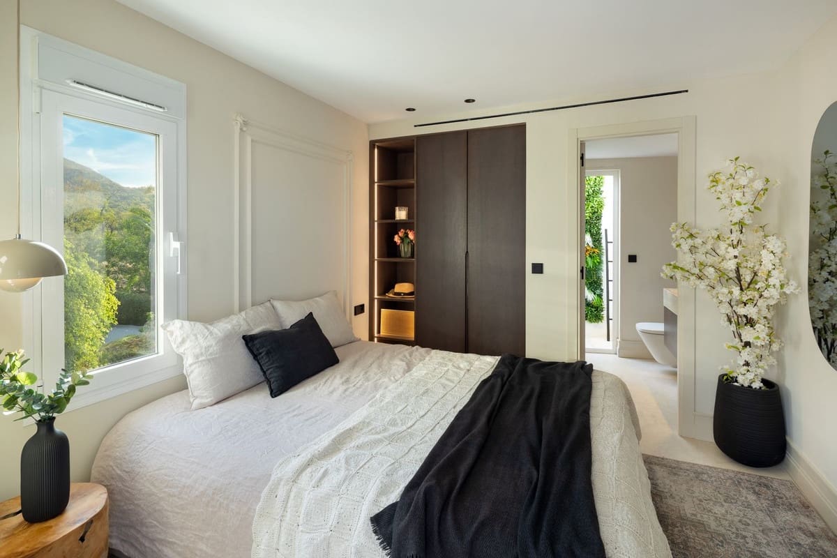 4 soverom Penthouse til salgs i Marbella med svømmebasseng - € 2 995 000 (Ref: 9747336)