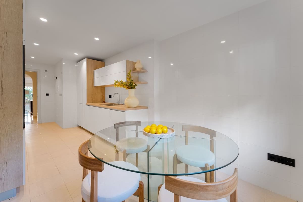 3 quarto Apartamento para venda em Marbella com piscina garagem - 1 195 000 € (Ref: 9757809)