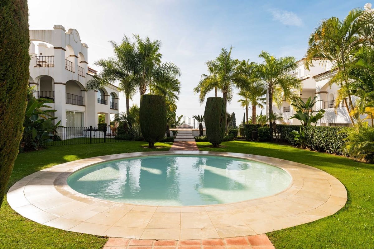 3 quarto Apartamento para venda em Marbella com piscina garagem - 1 195 000 € (Ref: 9757809)