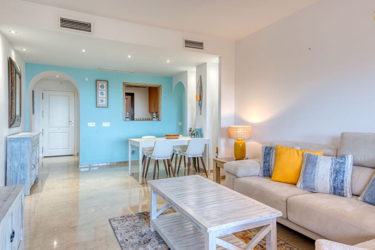 2 camera da letto Appartamento da affitare come casa vacanza in La Duquesa / Puerto de la Duquesa con piscina - 1.120 € (Rif: 9761305)