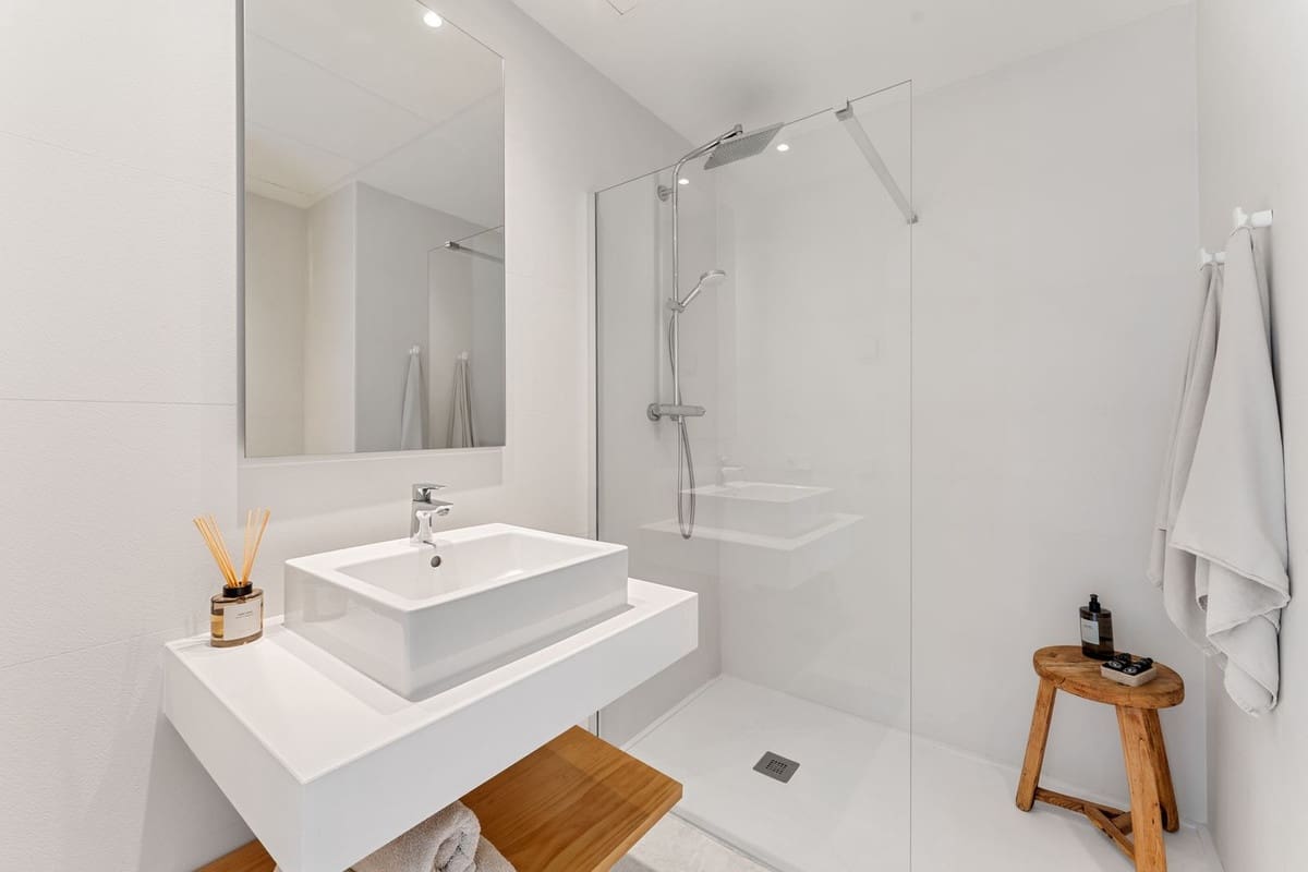 4 slaapkamer Appartement te koop in Marbella met zwembad garage - € 1.495.000 (Ref: 9761421)