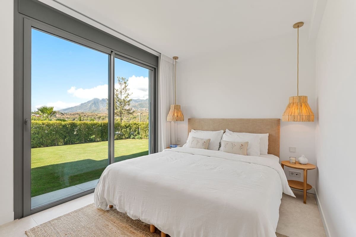 4 slaapkamer Appartement te koop in Marbella met zwembad garage - € 1.495.000 (Ref: 9761421)