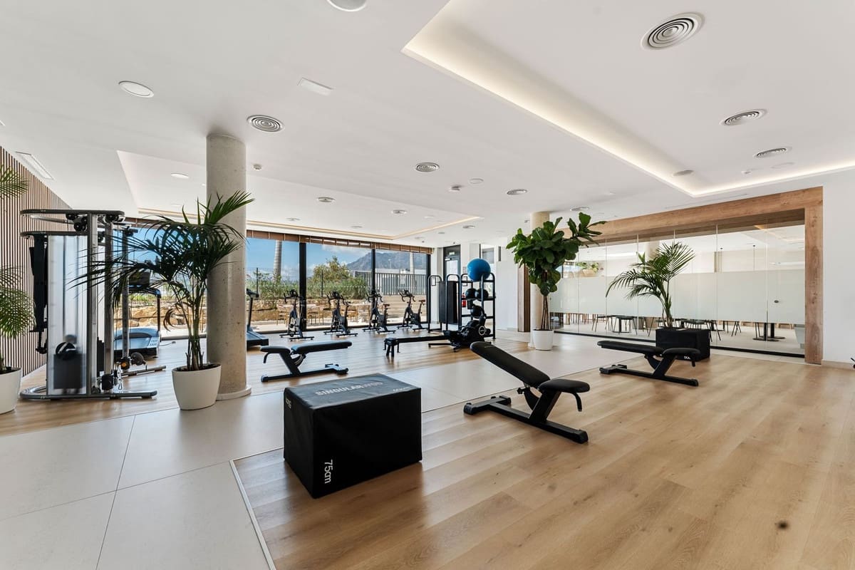 4 slaapkamer Appartement te koop in Marbella met zwembad garage - € 1.495.000 (Ref: 9761421)