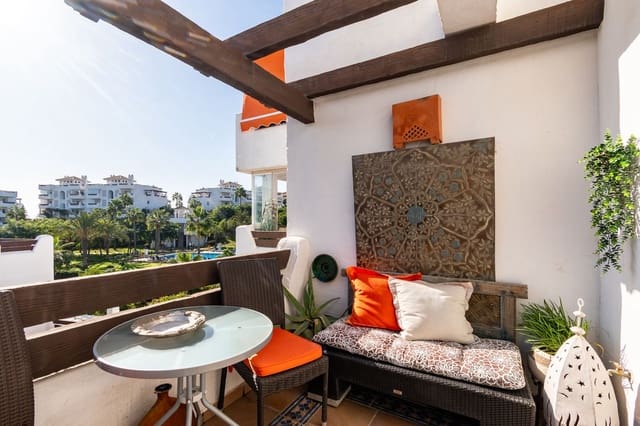 3 quarto Apartamento para venda em Estepona com piscina garagem - 490 000 € (Ref: 9761422)