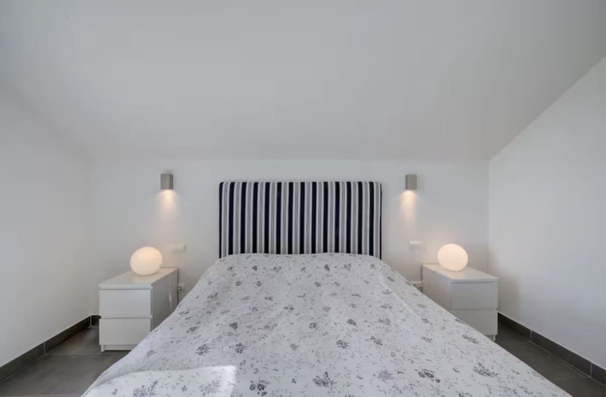 Chalet de 6 habitaciones en Manilva en venta con piscina garaje - 2.500.000 € (Ref: 9771010)