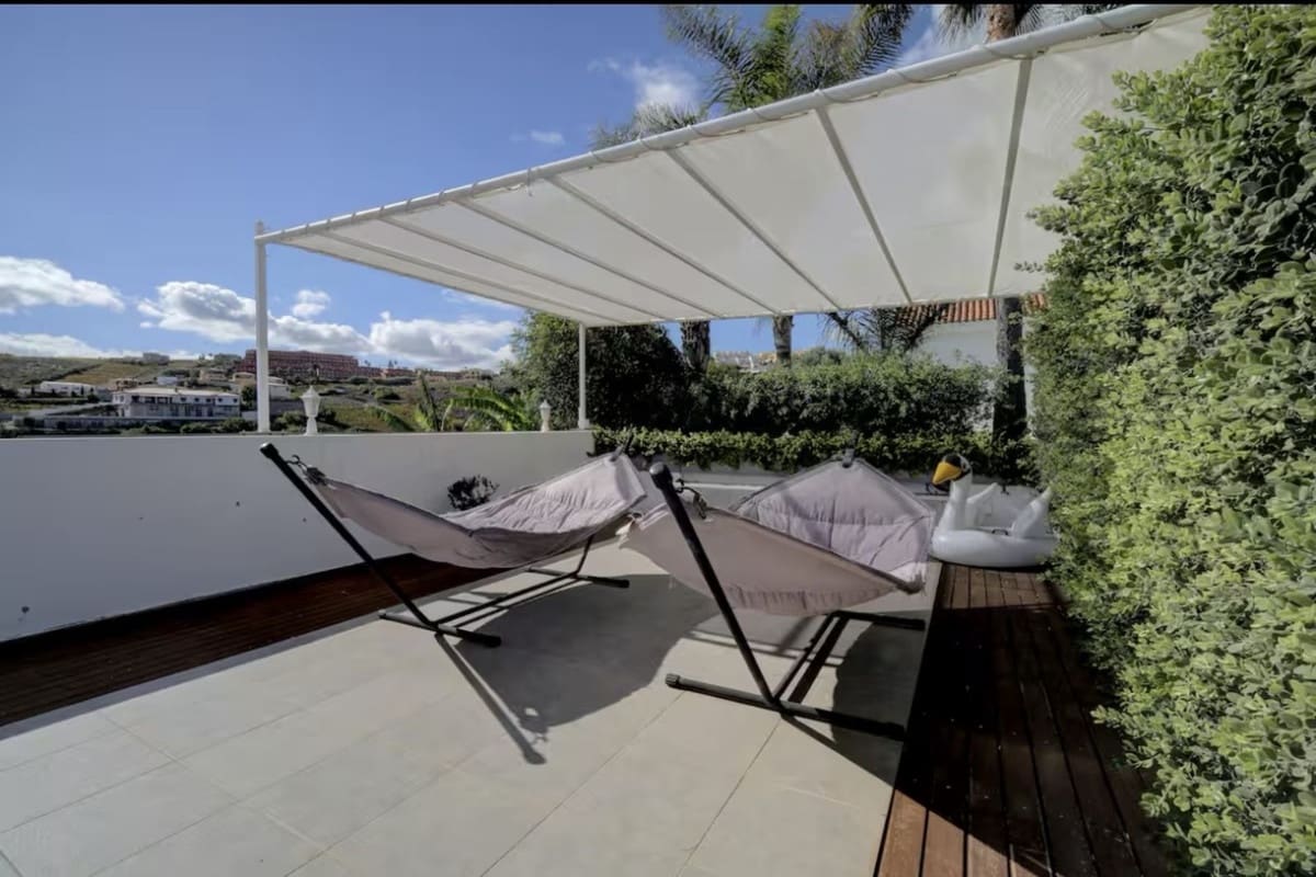 Chalet de 6 habitaciones en Manilva en venta con piscina garaje - 2.500.000 € (Ref: 9771010)