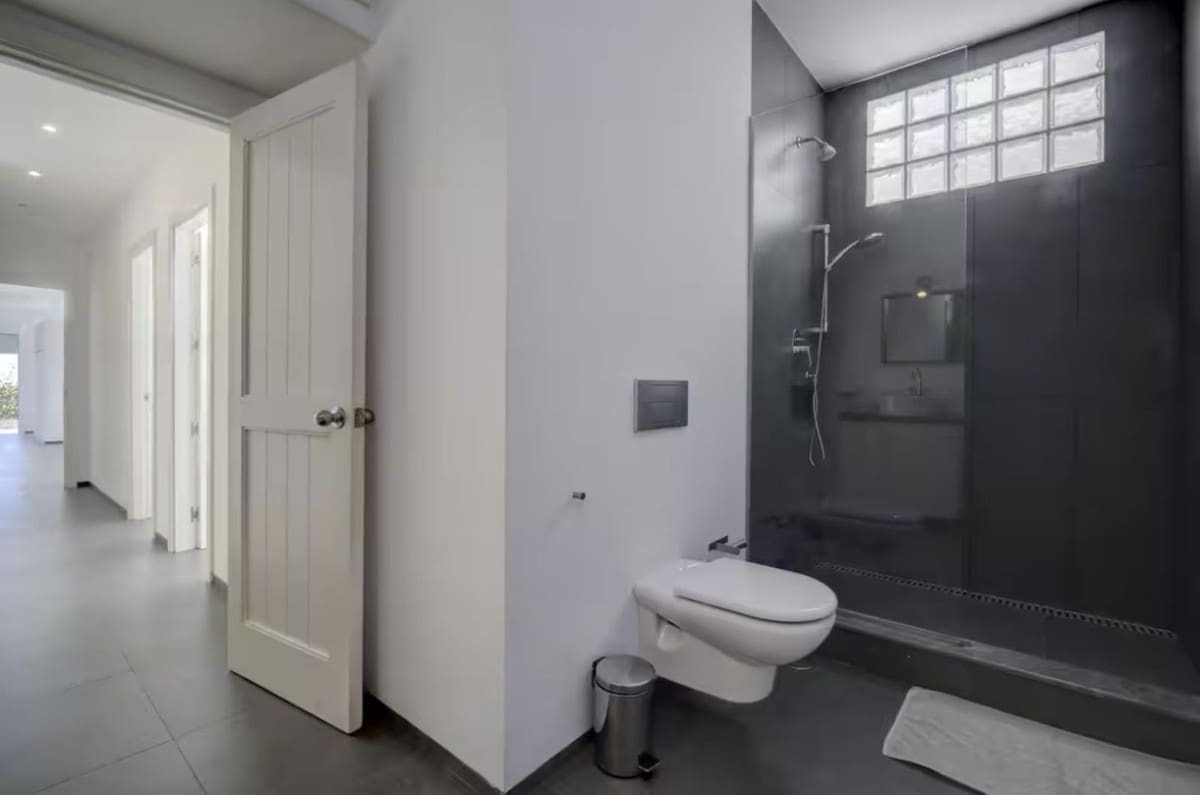 Chalet de 6 habitaciones en Manilva en venta con piscina garaje - 2.500.000 € (Ref: 9771010)