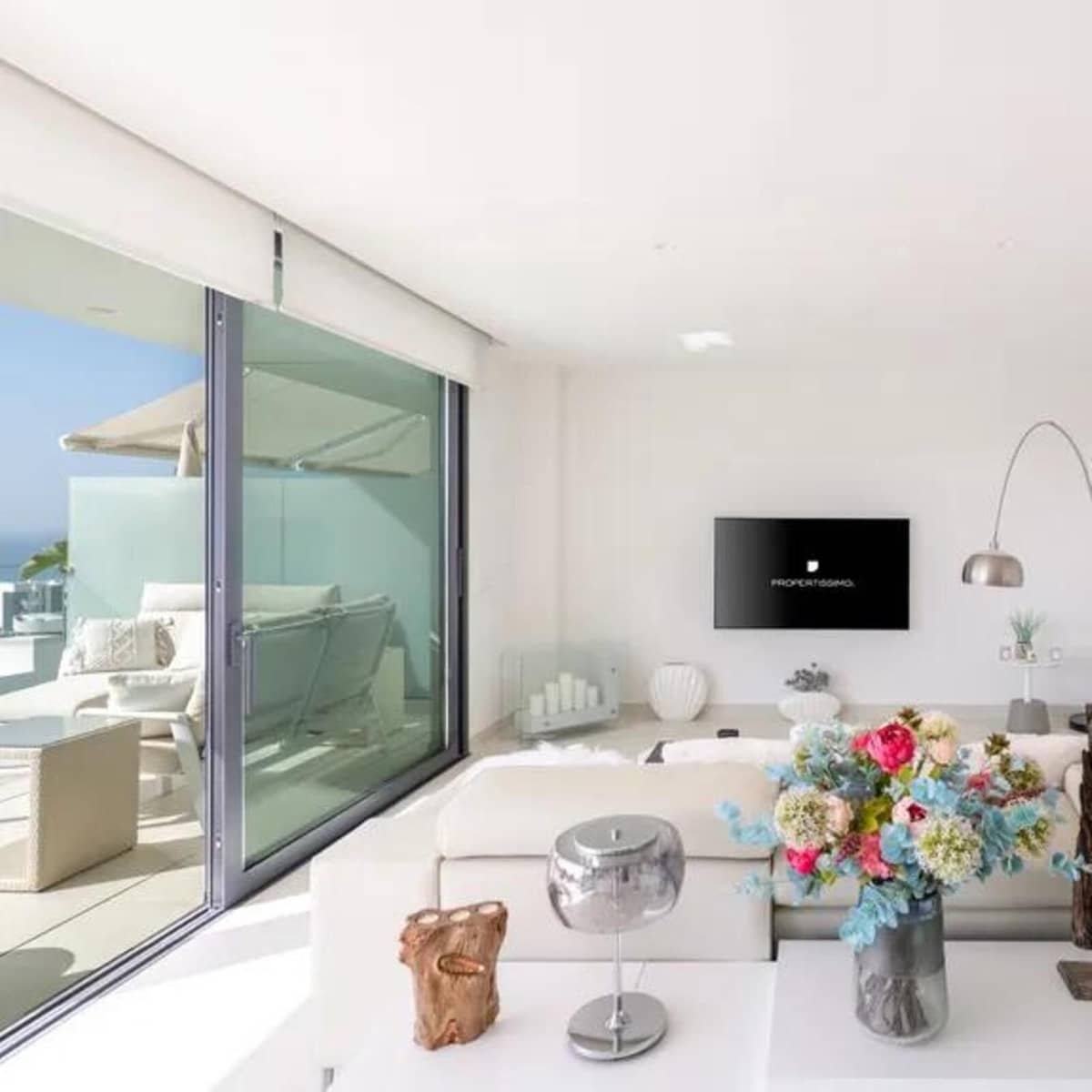 2 soverom Leilighet til salgs i Fuengirola med svømmebasseng garasje - € 745 000 (Ref: 9775981)