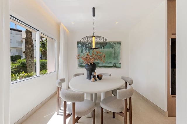 3 soverom Leilighet til salgs i New Golden Mile, Estepona med svømmebasseng garasje - € 1 495 000 (Ref: 9779093)