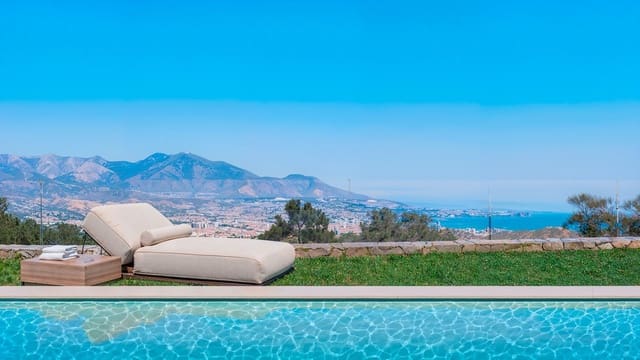 3 quarto Casa em Banda para venda em El Chaparral, Mijas com piscina garagem - 748 000 € (Ref: 9789664)