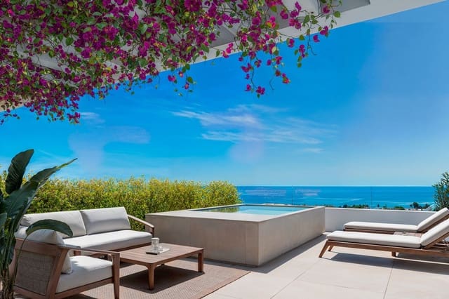 3 quarto Casa em Banda para venda em El Chaparral, Mijas com piscina garagem - 748 000 € (Ref: 9789664)