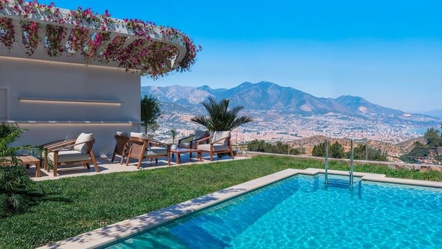 3 quarto Casa em Banda para venda em El Chaparral, Mijas com piscina garagem - 748 000 € (Ref: 9789664)