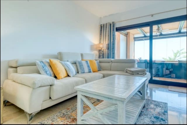 2 Zimmer Ferienapartment in La Duquesa / Puerto de la Duquesa, Manilva mit Pool Garage - 1.085 € (Ref: 9795104)