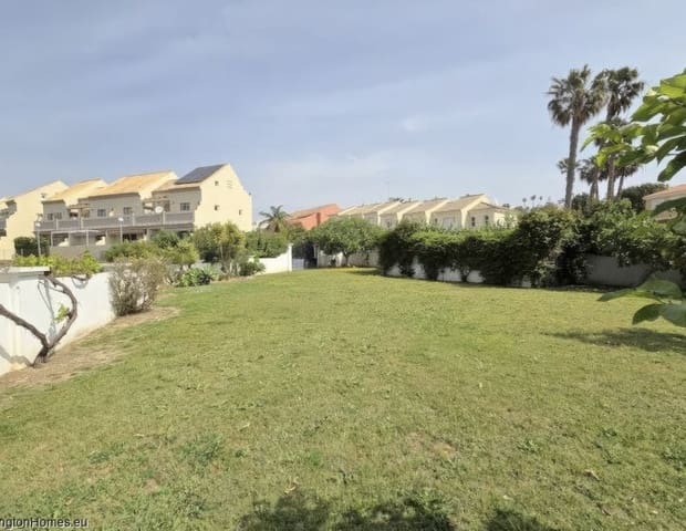 Byggetomt til salgs i La Duquesa / Puerto de la Duquesa, Manilva - € 215 000 (Ref: 9798203)